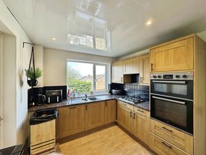 Photo 15- click for photo gallery